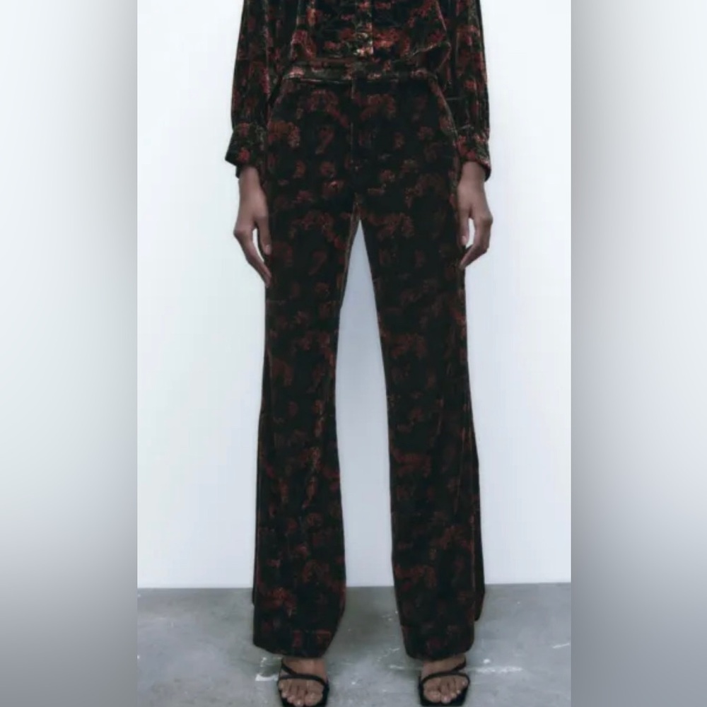 Zara Black and Red Velvet Wide Leg Pants